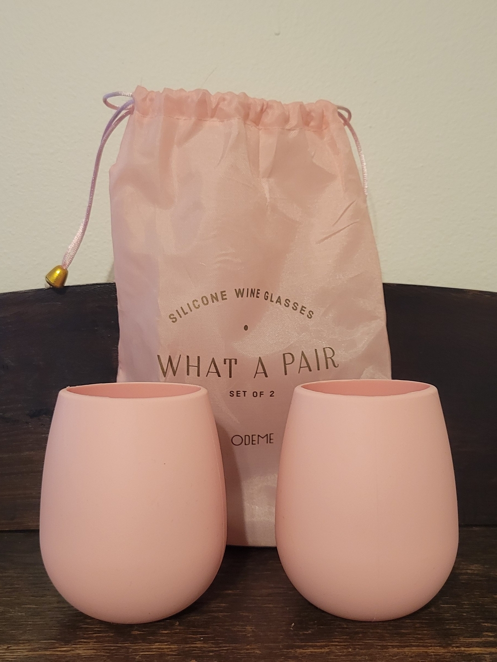 What A Pair Silicone Wine Glasses - Pink Set of 2